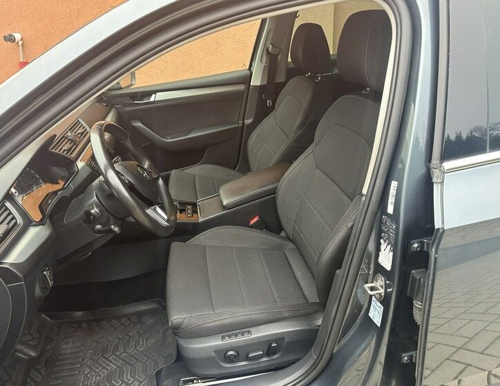 Škoda Superb Kombi 2,0 l 140 kw