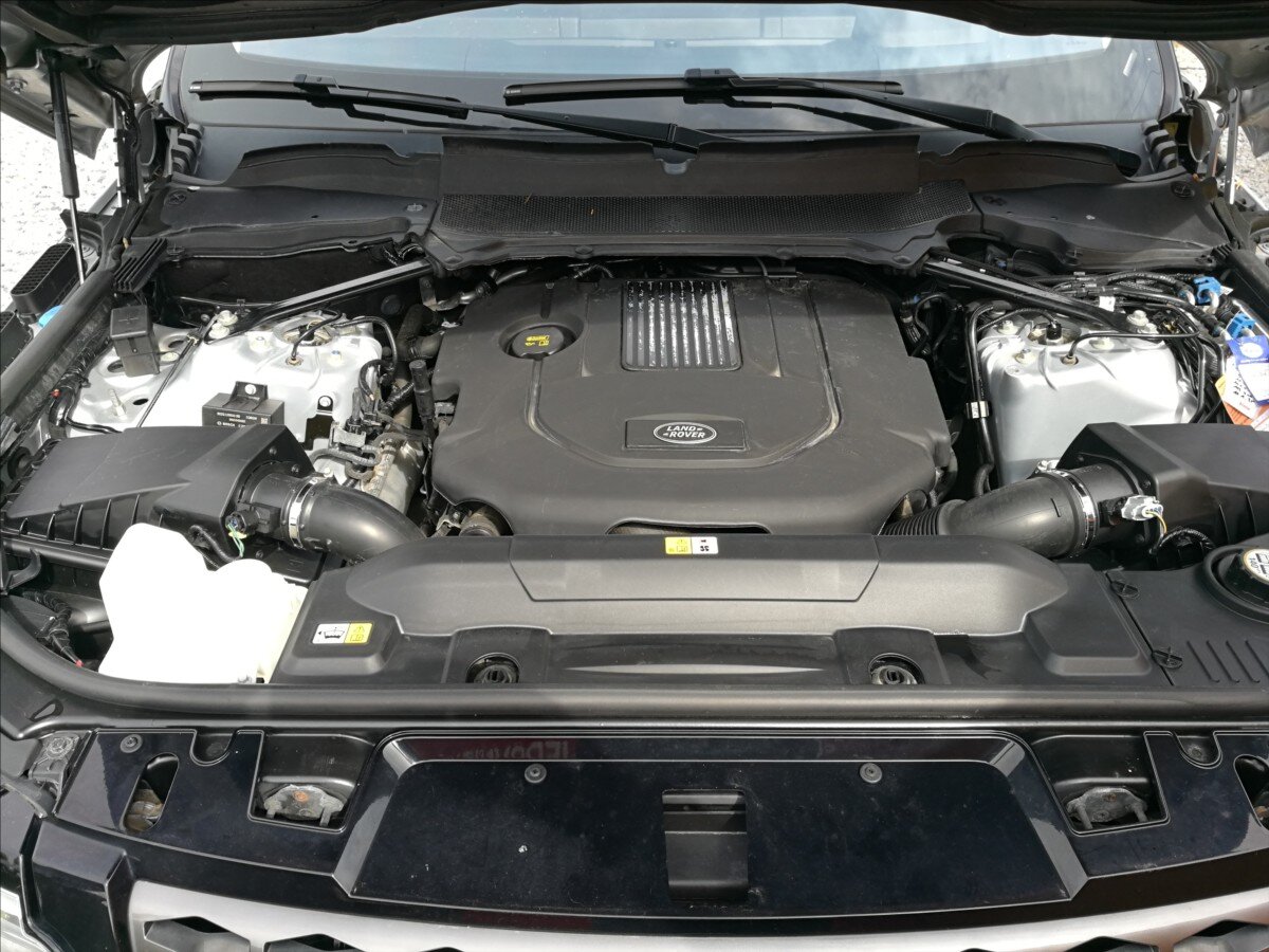 Land Rover Range Rover Kombi 3,0 l 225 kw