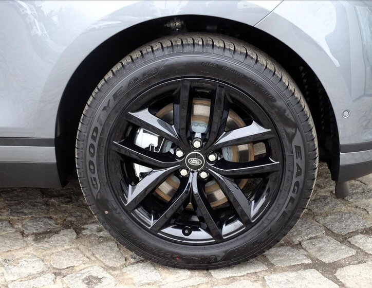 Land Rover Range Rover Velar SUV 2,0 l 297 kw