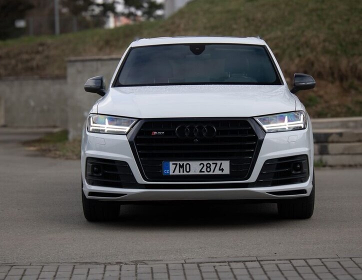 Audi SQ7 SUV / Terénní 4,0 l 320 kw