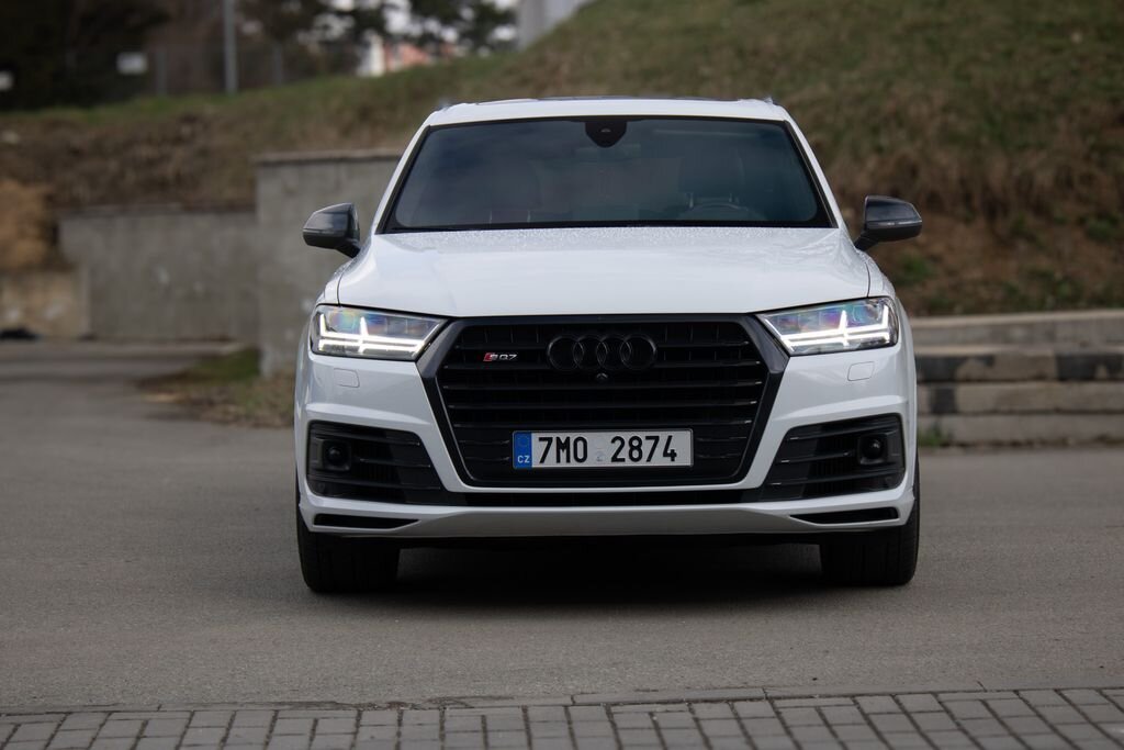 Audi SQ7 SUV / Terénní 4,0 l 320 kw