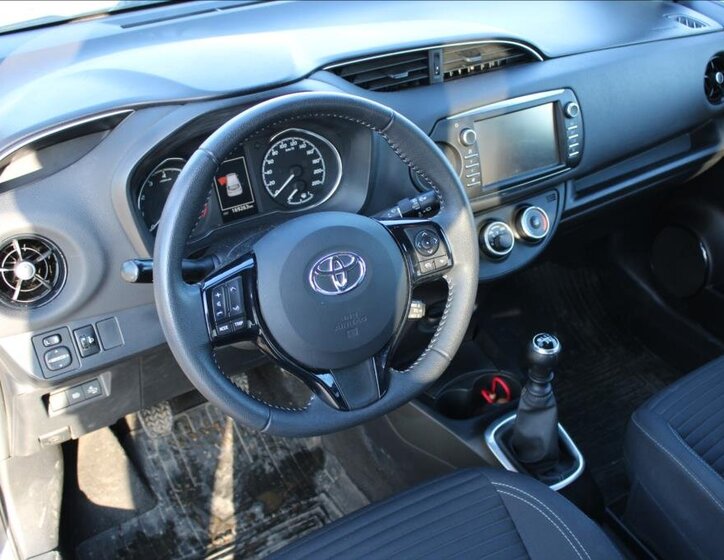 Toyota Yaris Hatchback 1,5 l 82 kw