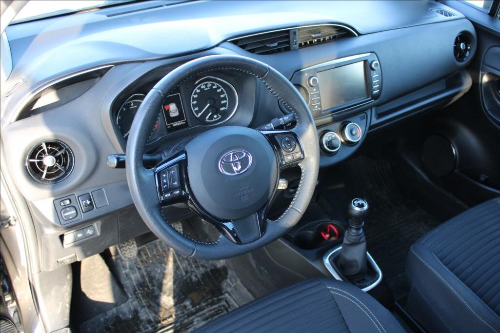 Toyota Yaris Hatchback 1,5 l 82 kw