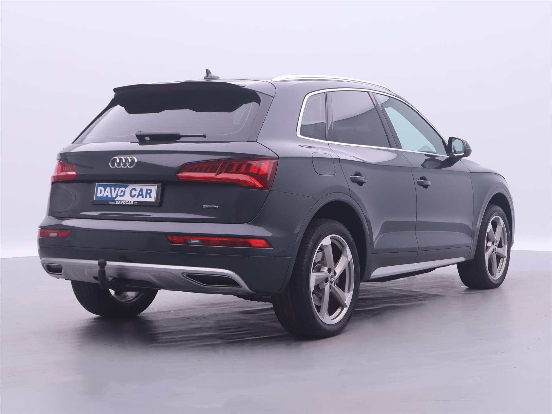 Audi Q5 SUV 2,0 l 140 kw