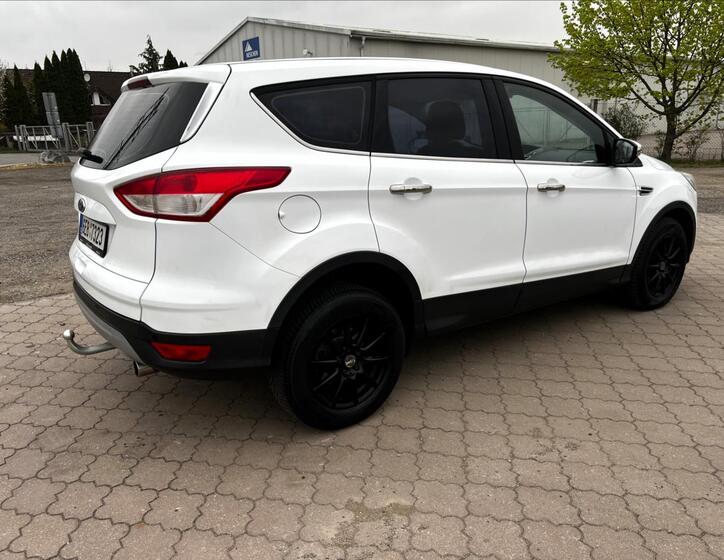 Ford Kuga 8