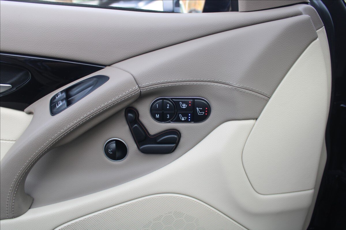 Mercedes-Benz SL Kabriolet 3,0 l 170 kw