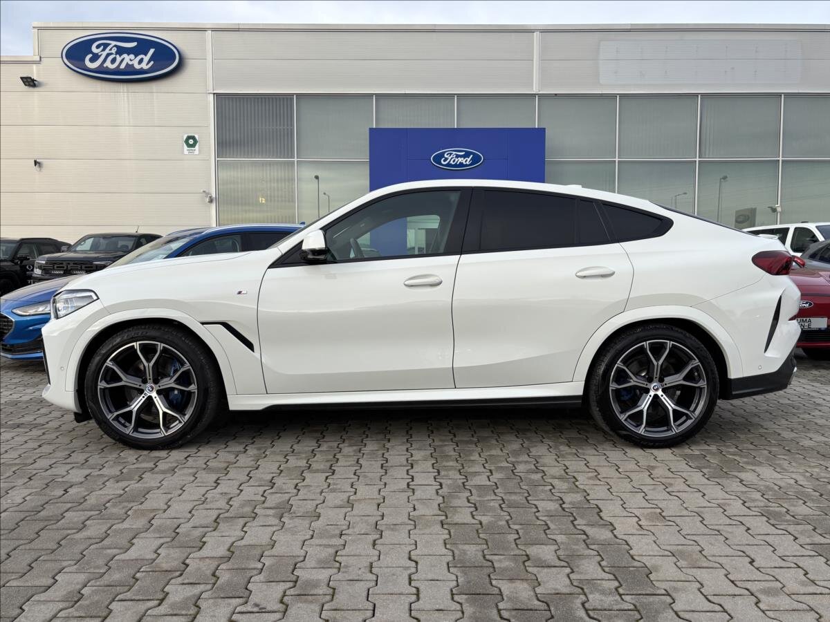 BMW X6 SUV 3,0 l 210 kw
