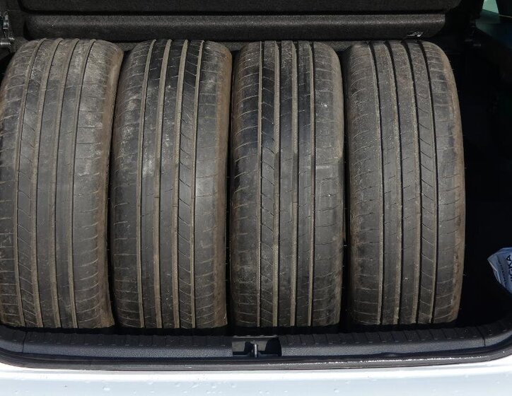 Škoda Karoq SUV / Terénní 1,5 l 110 kw