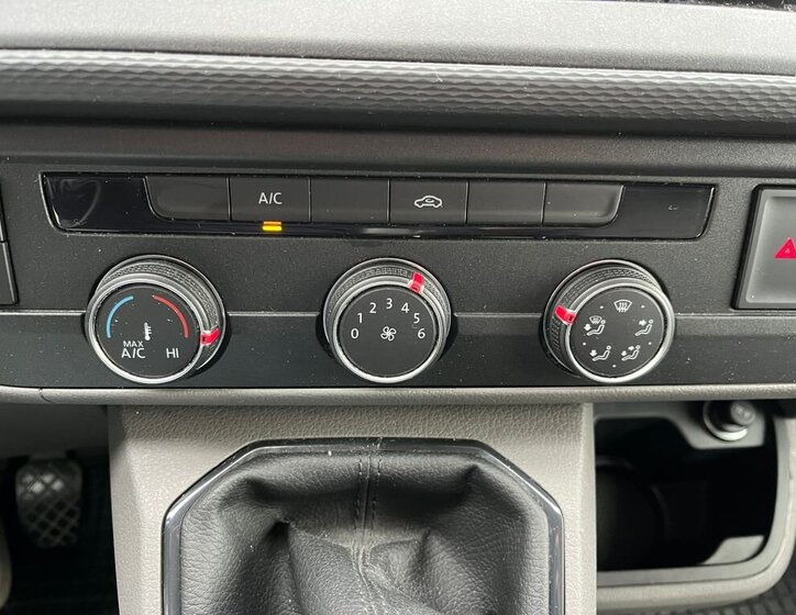 Volkswagen Transporter 20