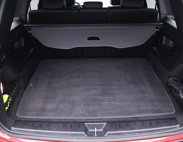 Mercedes-Benz GLB SUV / Terénní 2,0 l 110 kw