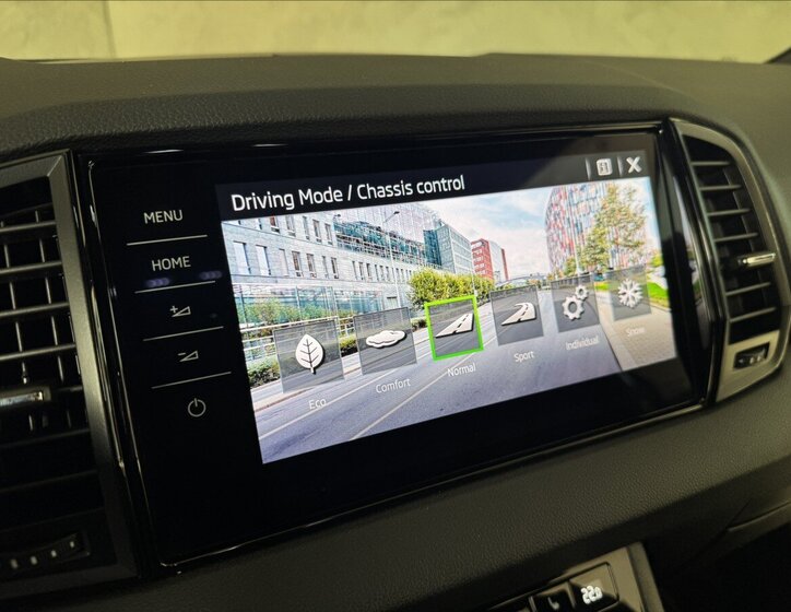 Škoda Karoq SUV 2,0 l 110 kw