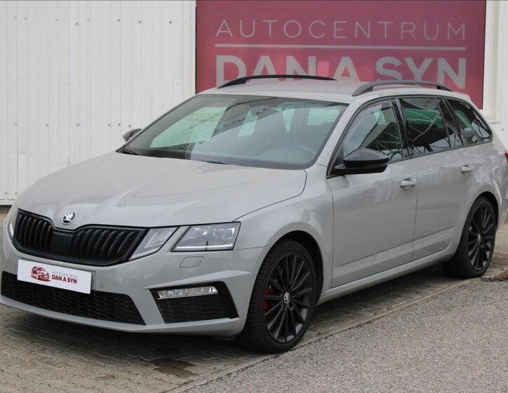 Škoda Octavia Kombi 2,0 l 180 kw