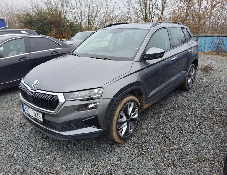 Škoda Karoq SUV 1,5 l 110 kw