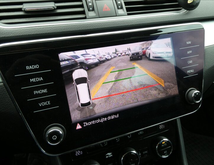 Škoda Superb Kombi 1,6 l 88 kw