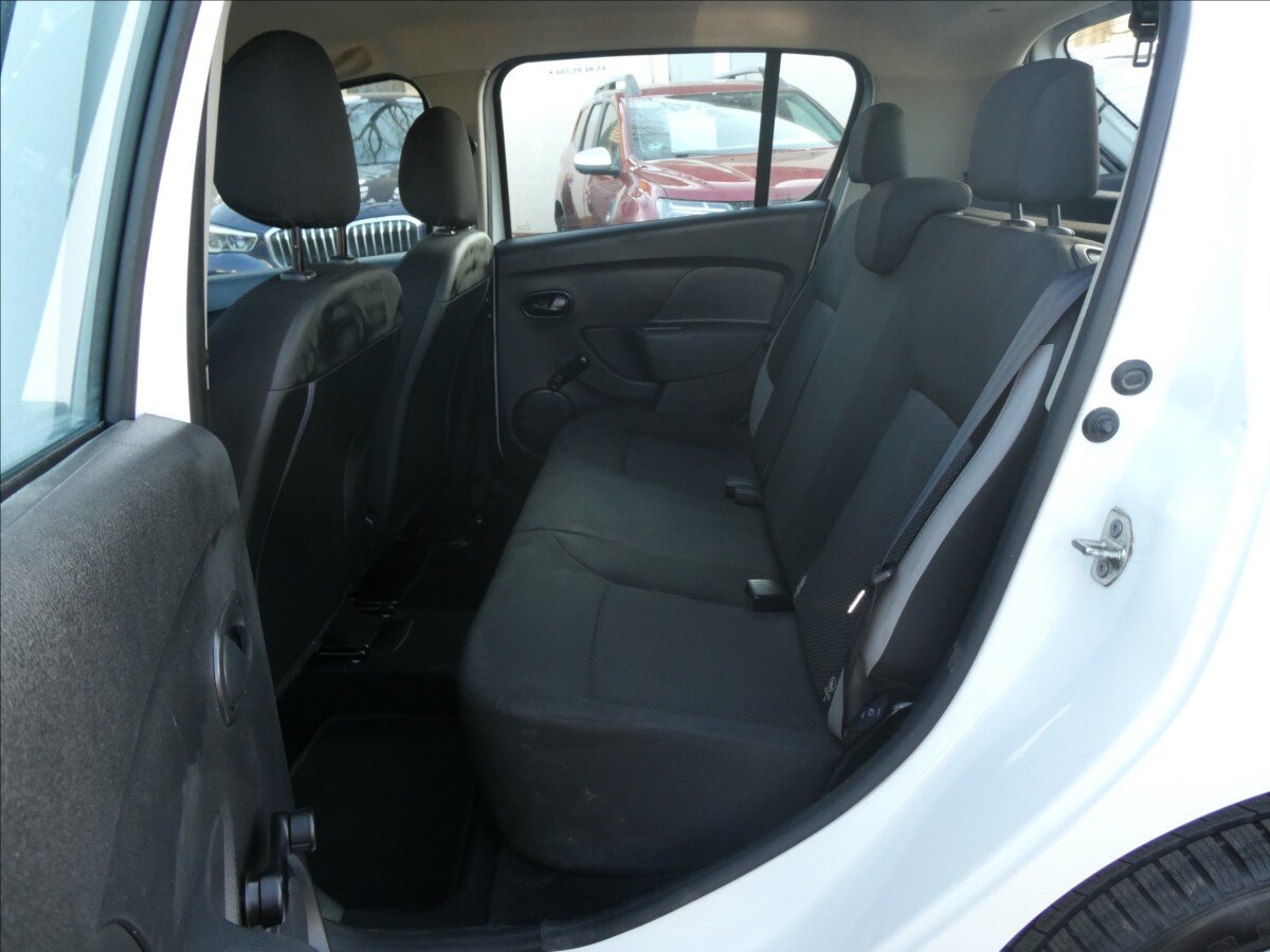Dacia Sandero Hatchback 1,1 l 55 kw