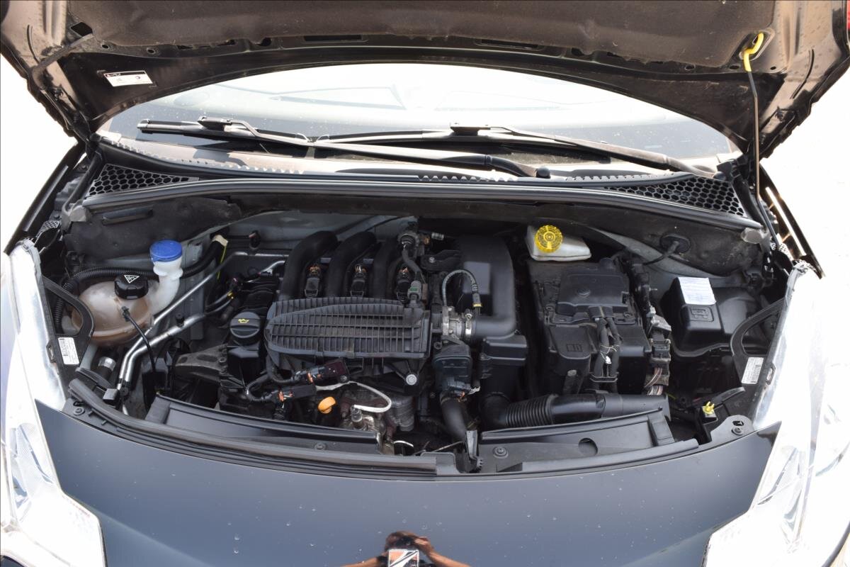 Citroën DS3 Hatchback 1,2 l 60 kw