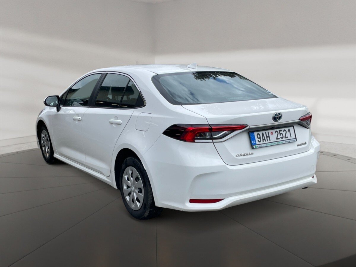 Toyota Corolla Sedan / Limuzína 1,8 l 72 kw