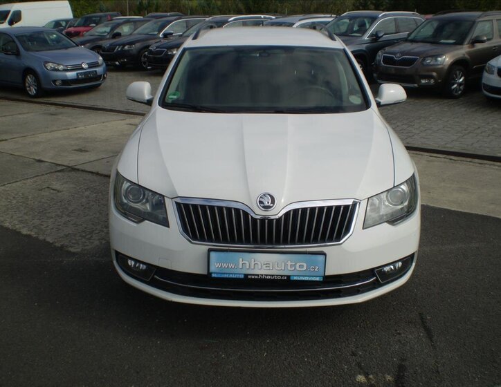 Škoda Superb 1