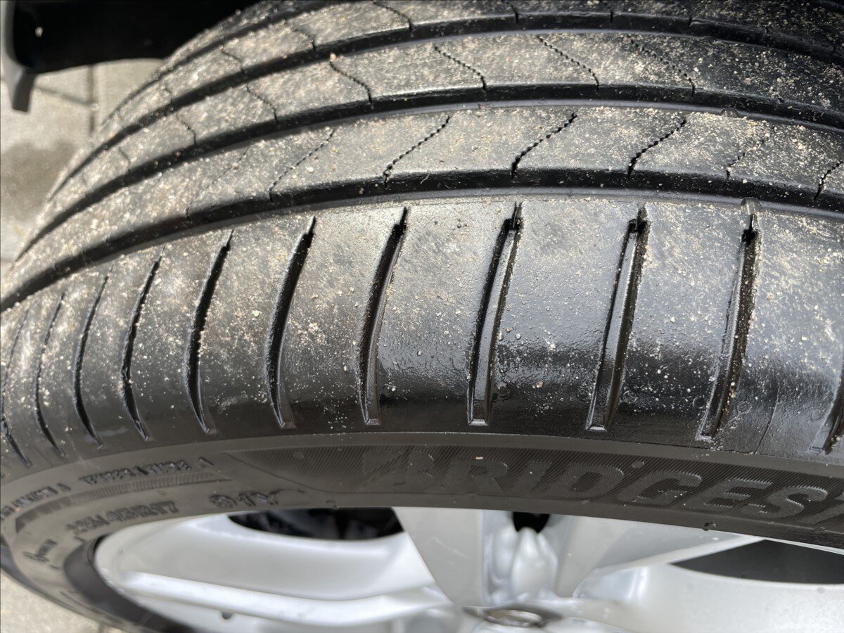 Opel Meriva MPV 1,4 l 88 kw