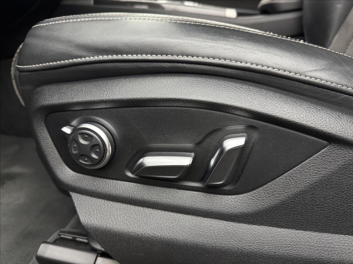 Audi SQ7 SUV / Terénní 4,0 l 320 kw