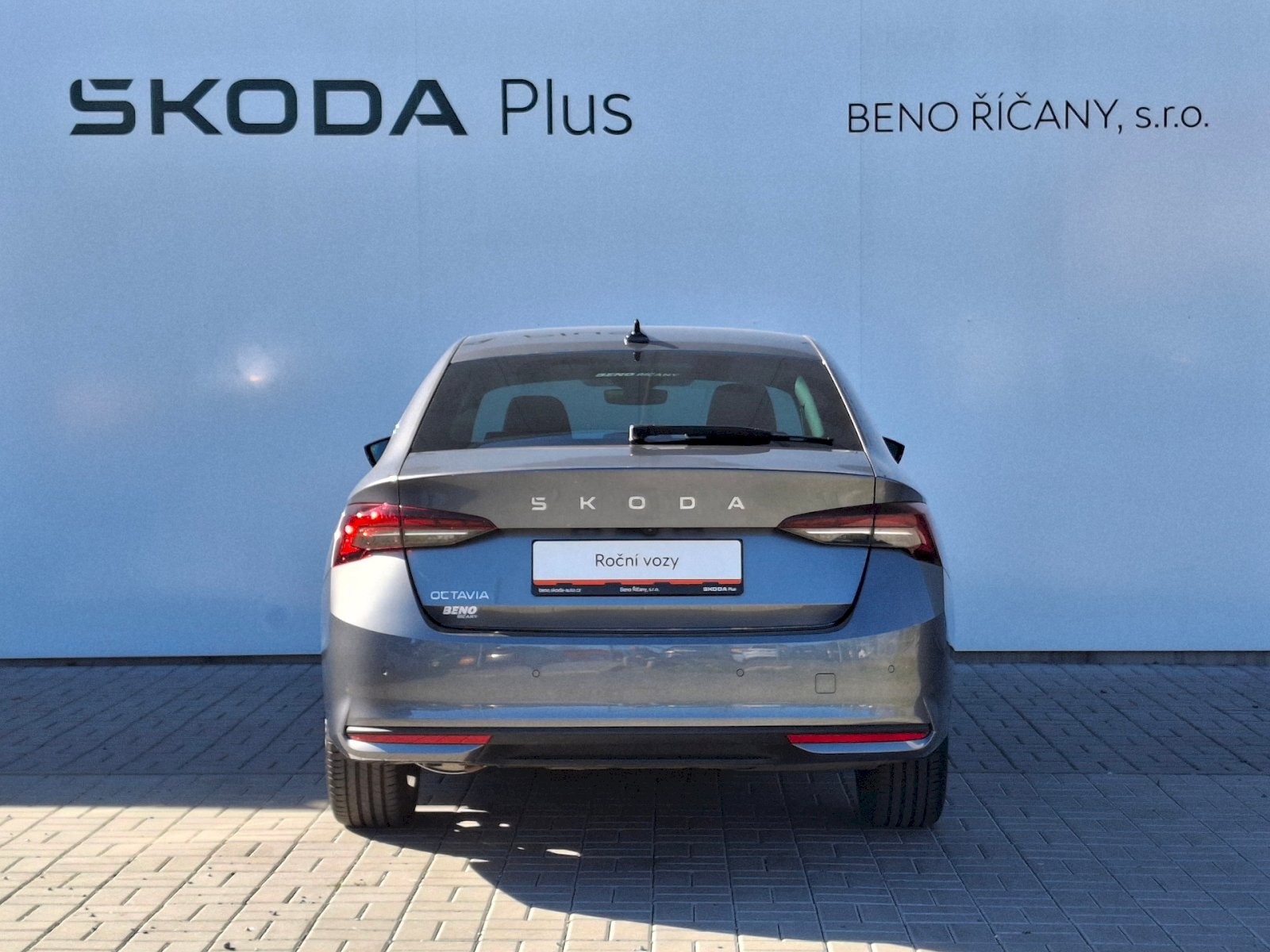 Škoda Octavia Sedan / Limuzína 1,5 l 110 kw