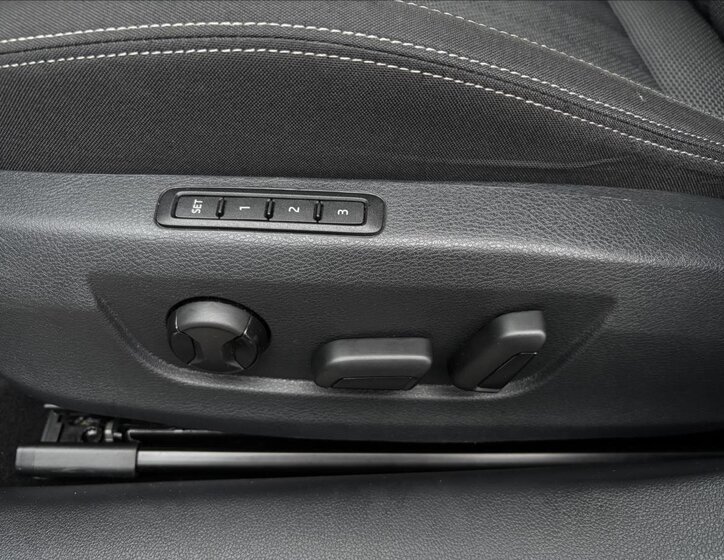 Škoda Superb Kombi 2,0 l 110 kw