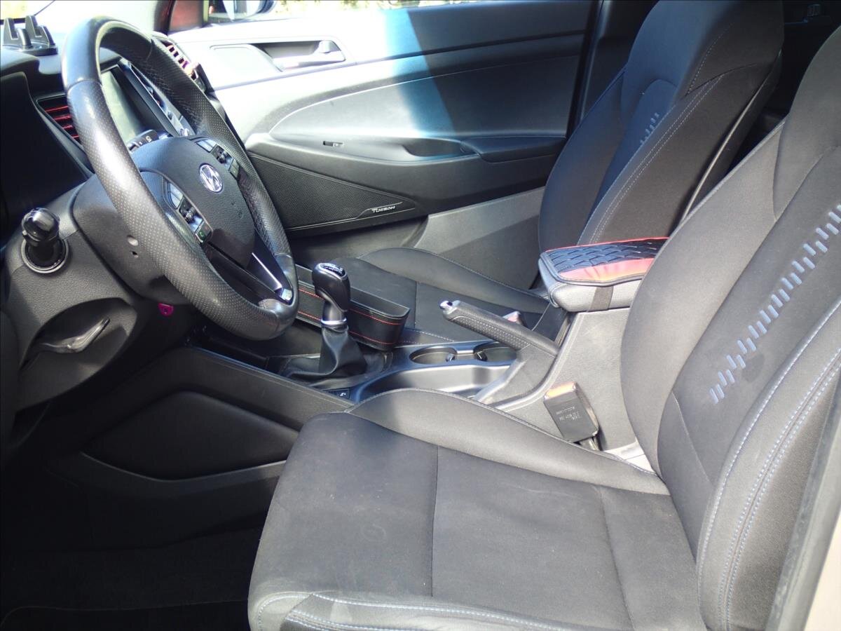 Hyundai Tucson SUV / Terénní 1,6 l 130 kw