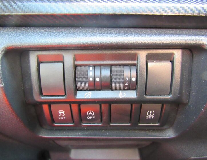 Subaru XV SUV / Terénní 1,6 l 84 kw