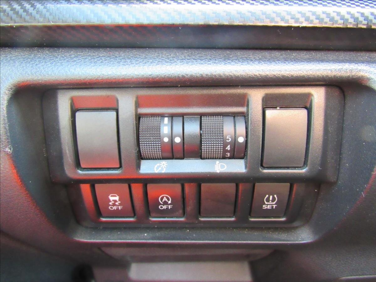 Subaru XV SUV / Terénní 1,6 l 84 kw