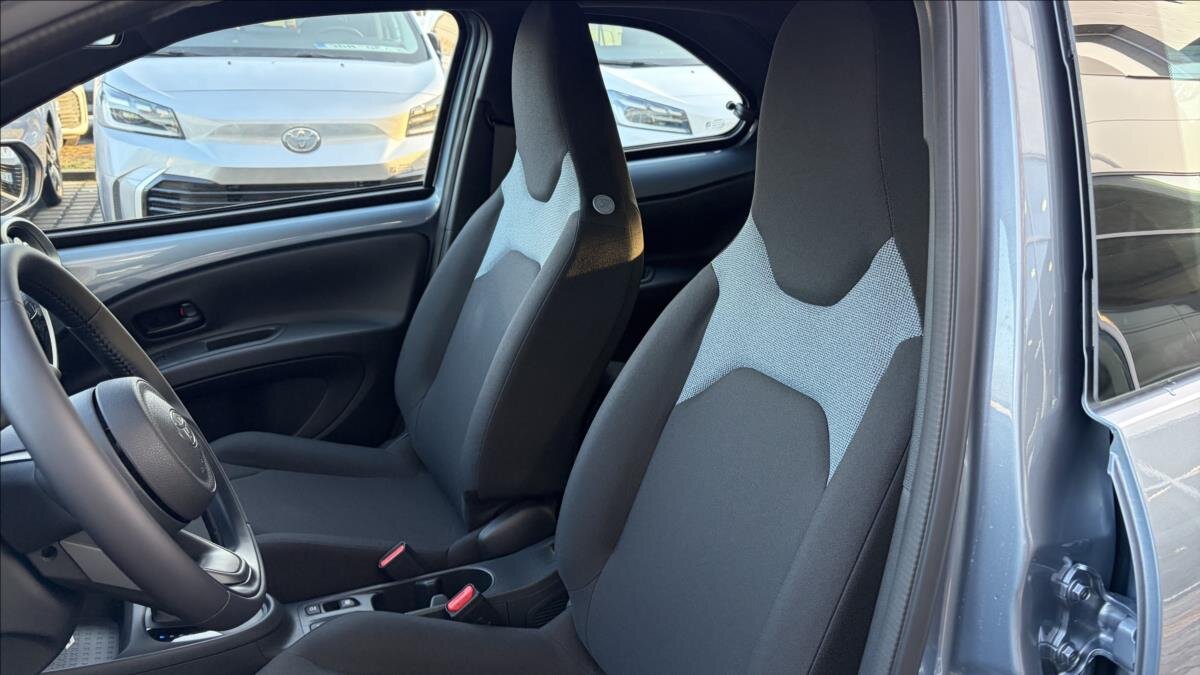 Toyota Aygo Hatchback 1,5 l 85 kw