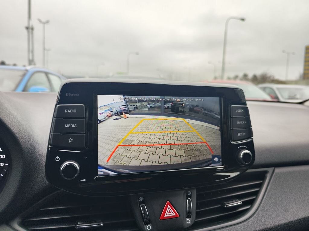 Hyundai i30 Kombi 998,0 88 kw