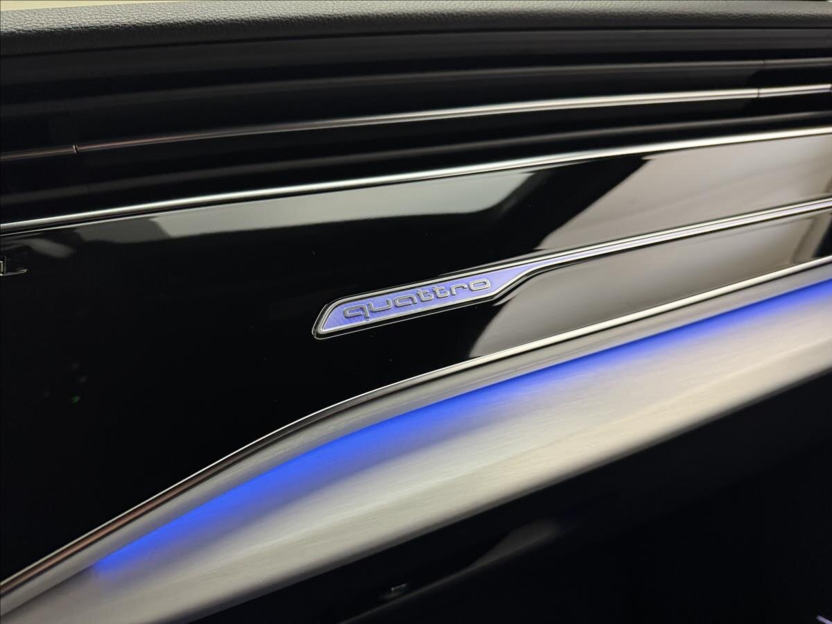 Audi Q7 SUV 3,0 l 210 kw