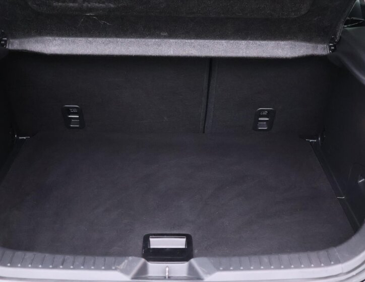 Mazda CX-3 SUV / Terénní 2,0 l 88 kw