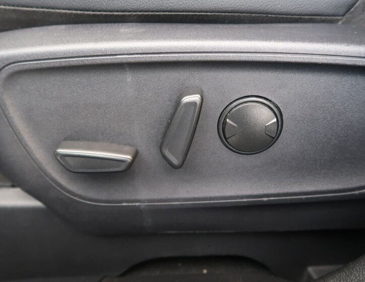 Ford Kuga SUV 2,5 l 112 kw