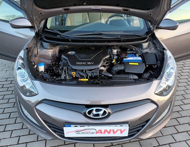 Hyundai i30 Hatchback 1,6 l 88 kw