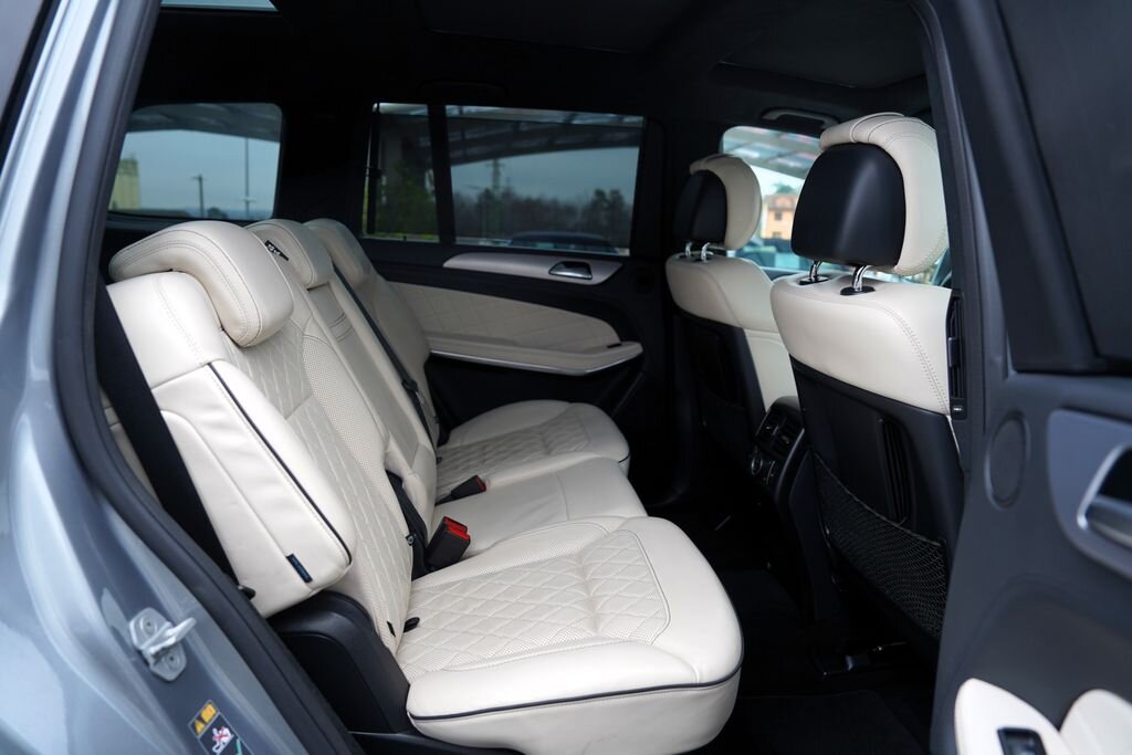 Mercedes-Benz GL SUV 3,0 l 190 kw