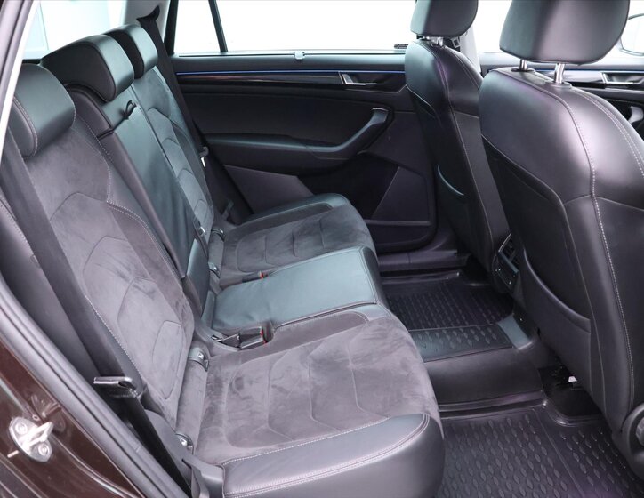 Škoda Kodiaq SUV / Terénní 2,0 l 140 kw