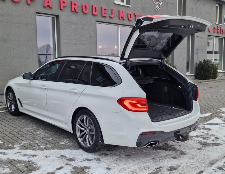 BMW Řada 5 38
