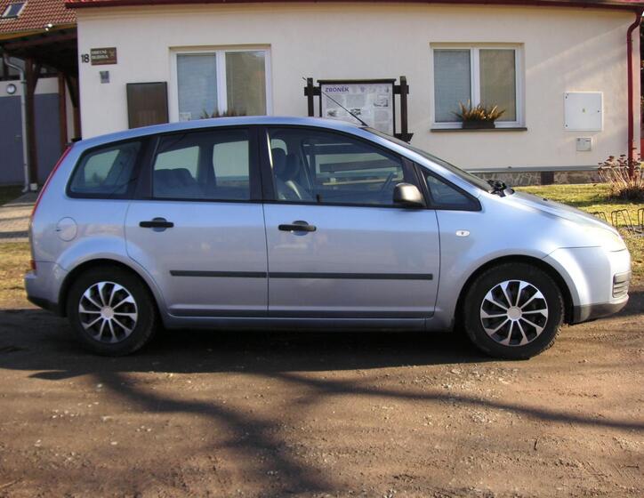 Ford C-MAX 4