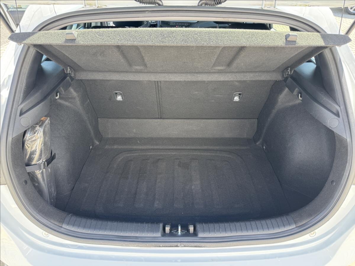 KIA Ceed Hatchback 1,4 l 73 kw