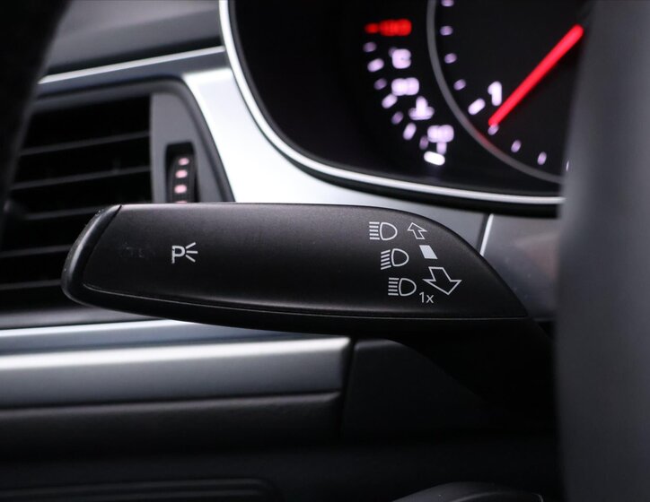 Audi A6 Kombi 2,0 l 140 kw