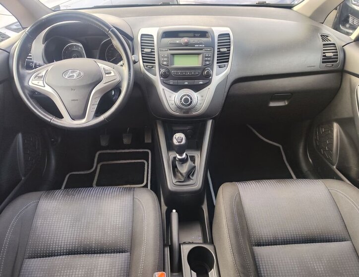 Hyundai ix20 MPV 1,4 l 66 kw