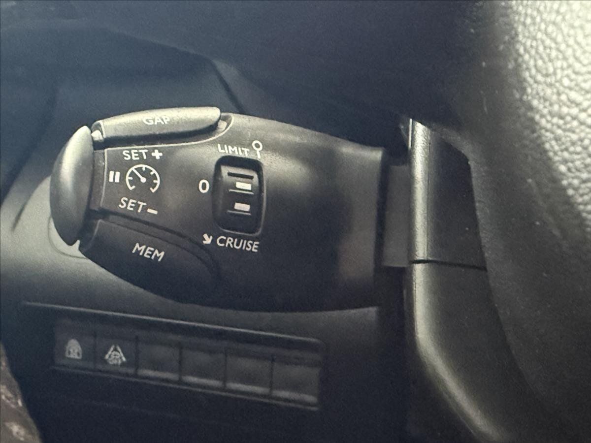 Citroën Berlingo MPV 1,2 l 96 kw