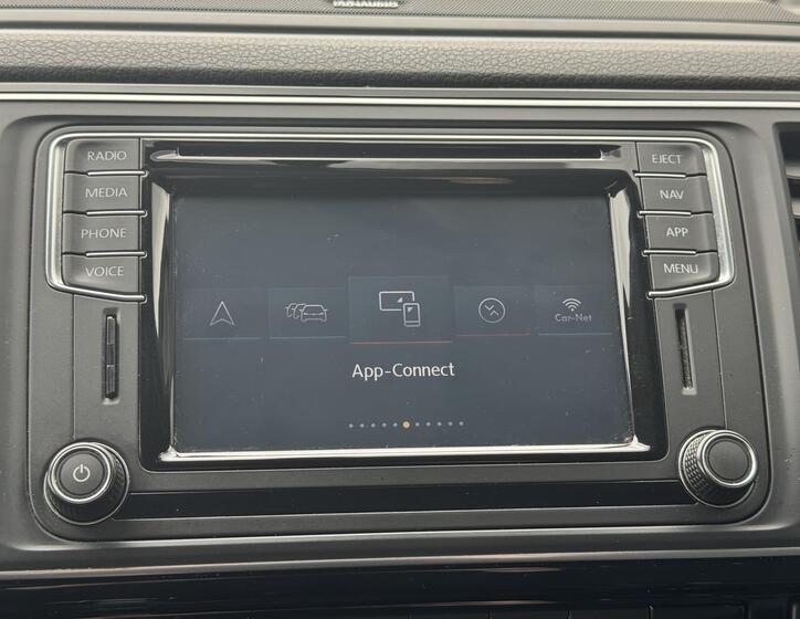 Volkswagen Multivan 29