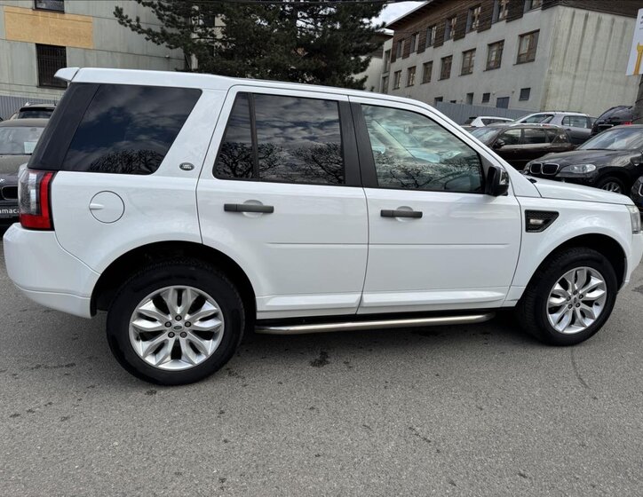 Land Rover Freelander SUV / Terénní 2,2 l 140 kw