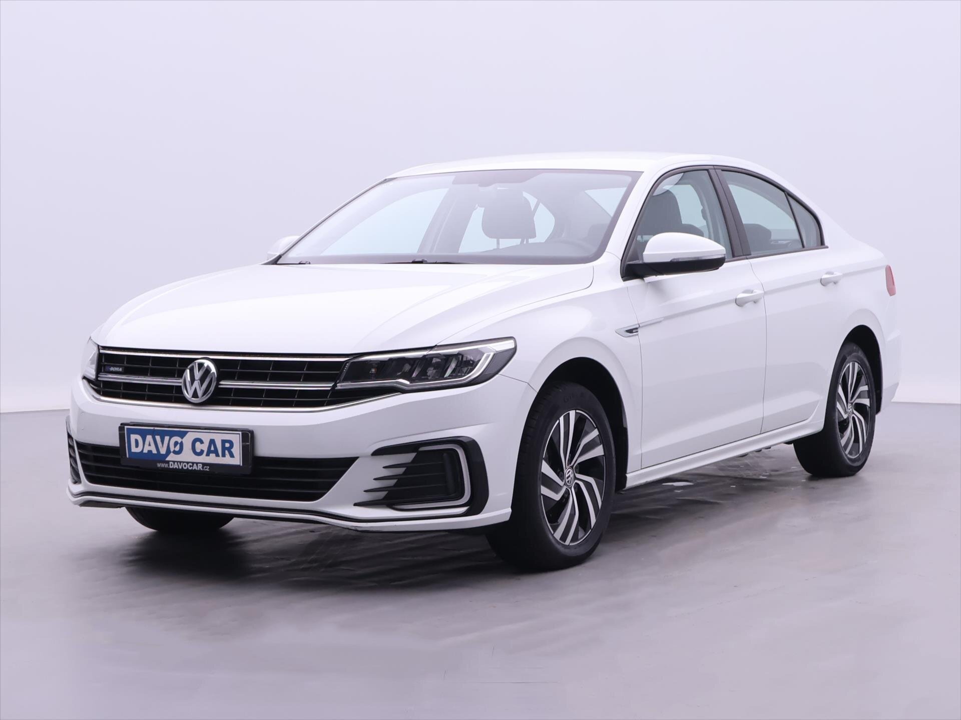 Volkswagen Bora Sedan 0,0 100 kw