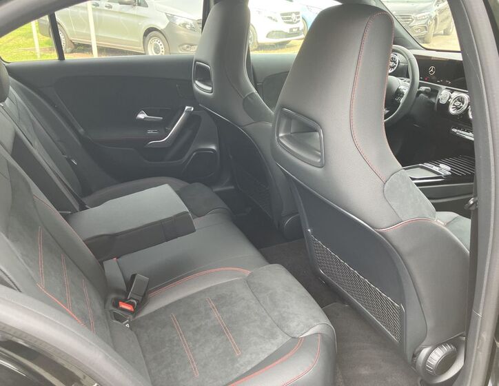 Mercedes-Benz Třídy A 14