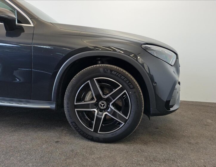 Mercedes-Benz GLC SUV 2,0 l 145 kw
