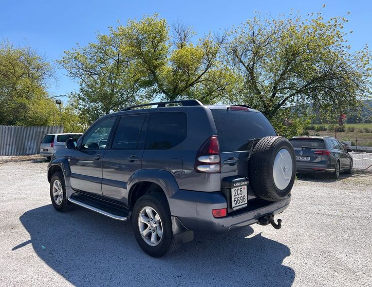 Toyota Land Cruiser 14