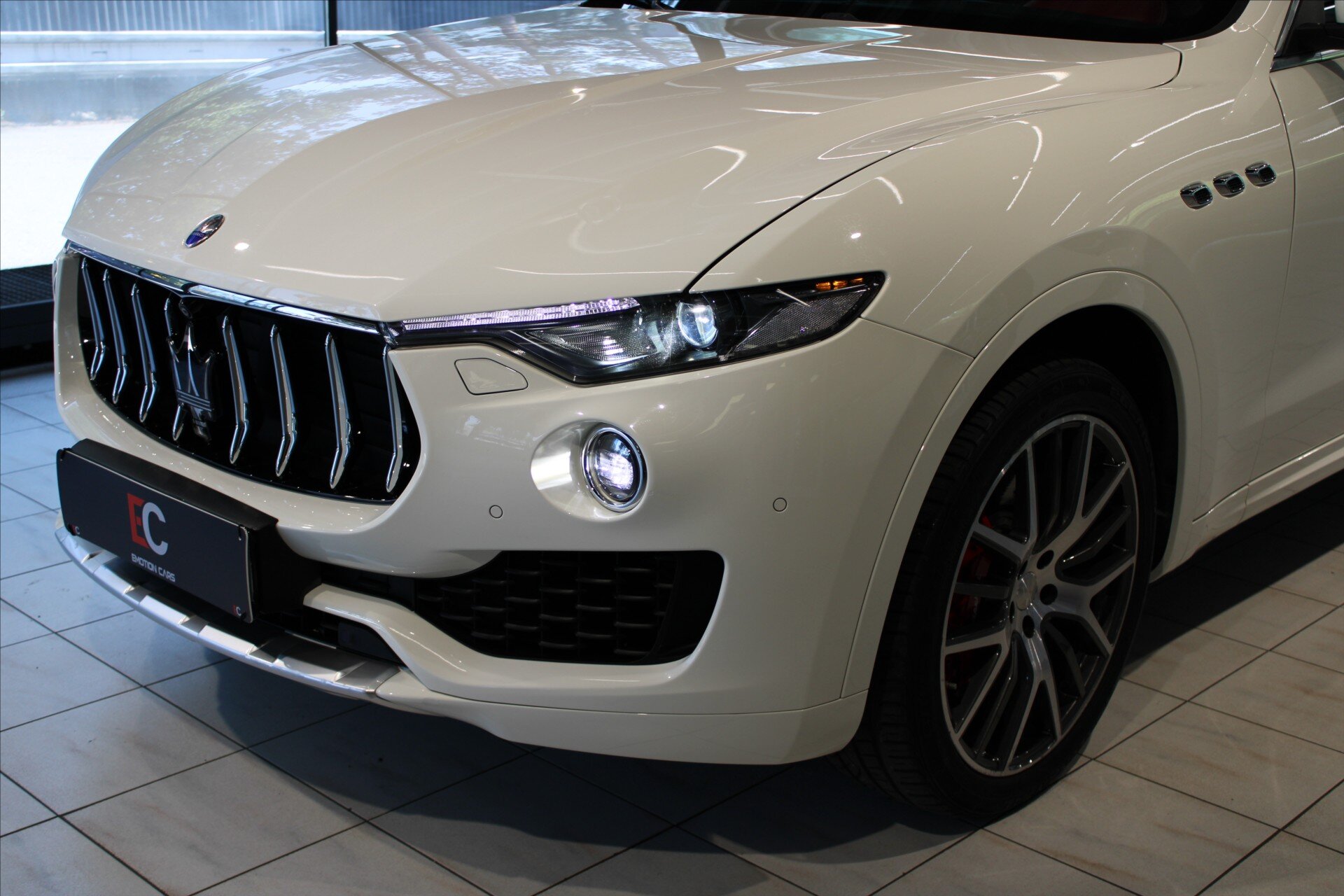 Maserati Levante SUV / Terénní 3,0 l 316 kw